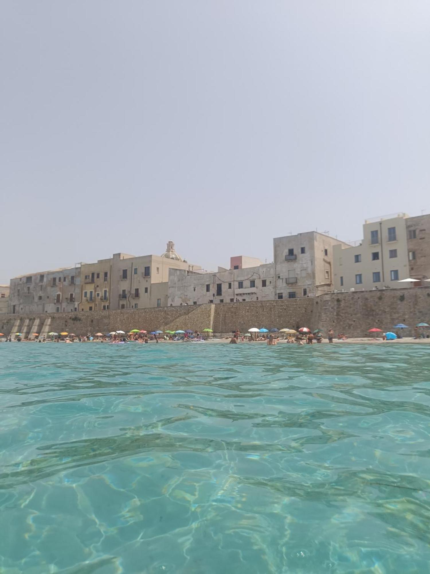 Sogno Di Una Notte D'Estate Trapani Ruang foto